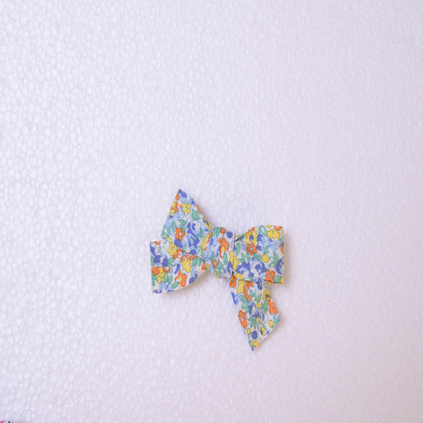 Multicolour Combo Of 2 Bow Hair Clips