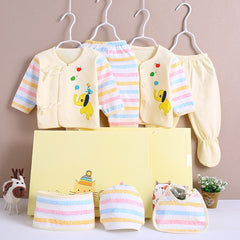 Cartoon Printed Clothing Set Of 7 Pieces For Infants (New Borns)