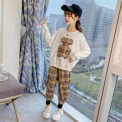 Full Sleeves Bear Print T-shirt With Plaid Print Pants From 3-10 Years