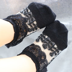 Fancy Frill Netted Socks