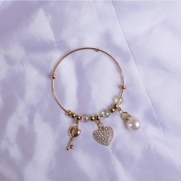 Gold Handcrafted Pearl Cuff Bracelet