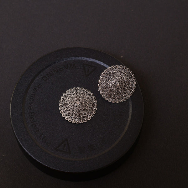 Silver plated oxidised studs